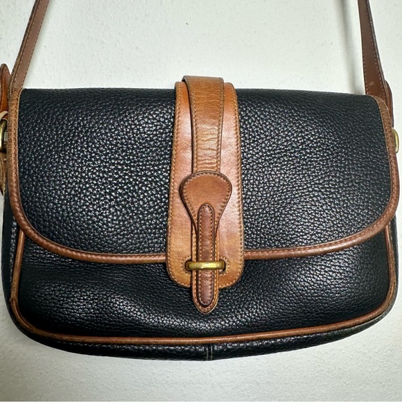 Dooney Bourke Vintage Equestrian All Weather Crossbody Bag With Gold Accents - Picture 6 of 16